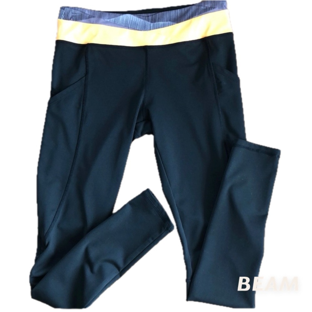 Leggings with side pockets
